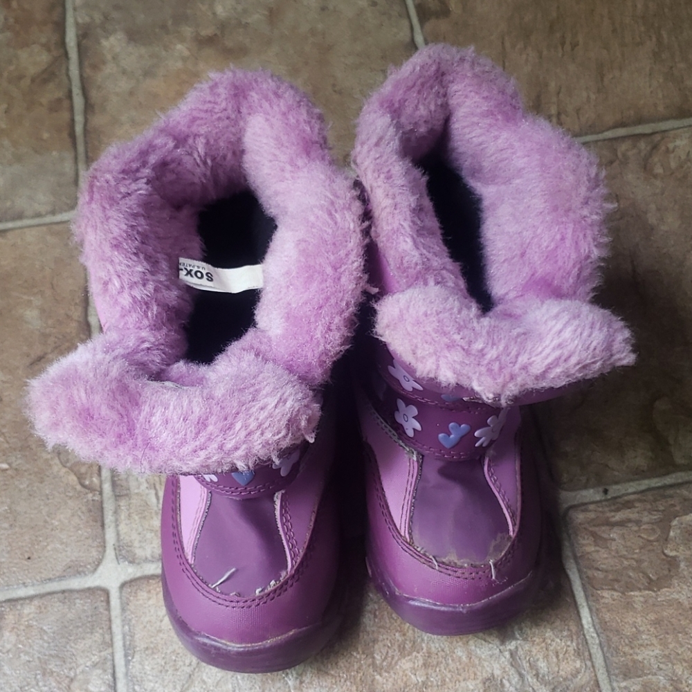 Winter boots